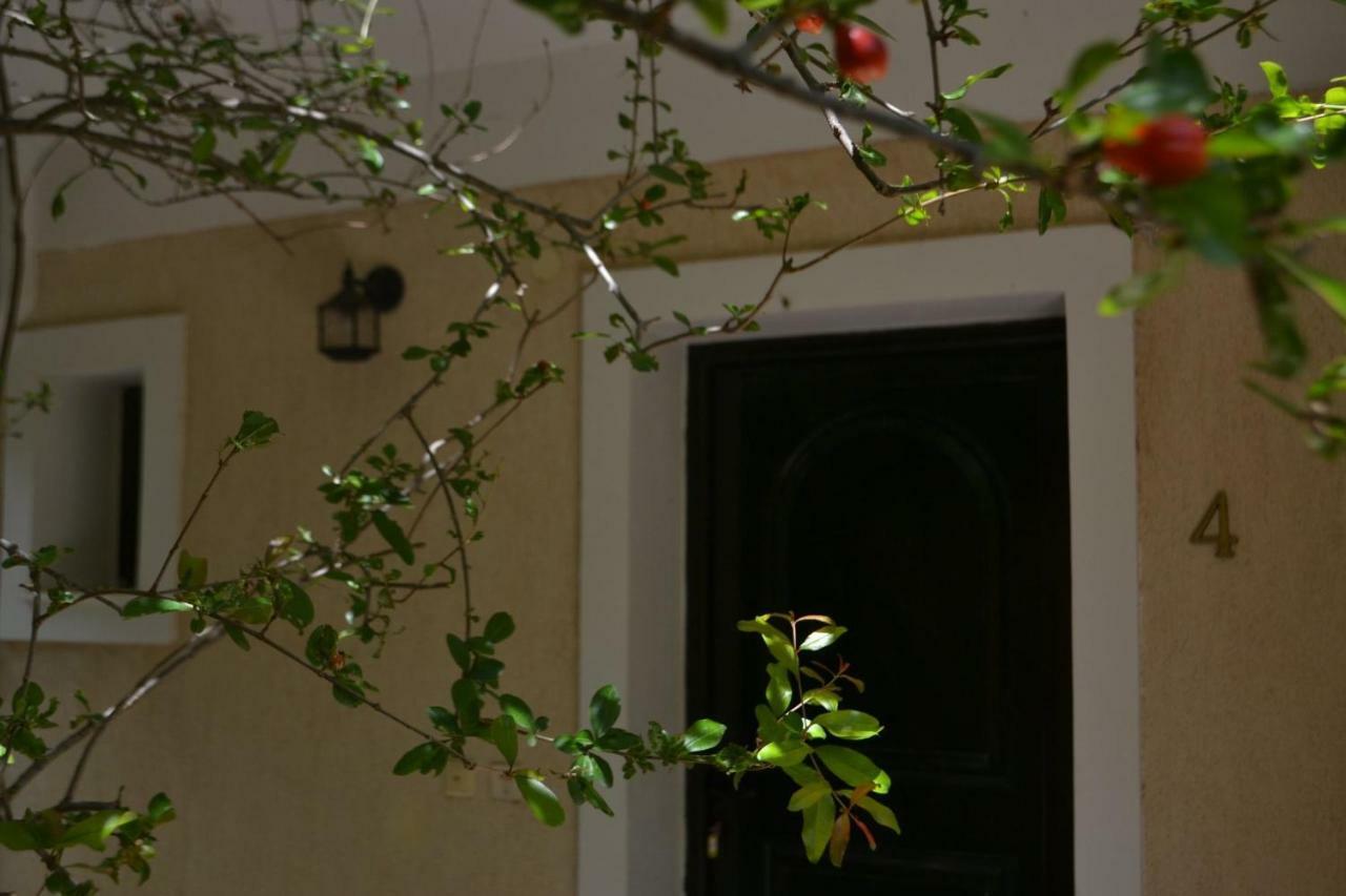 Giannatos Studios- Isabella Poros  Exterior photo